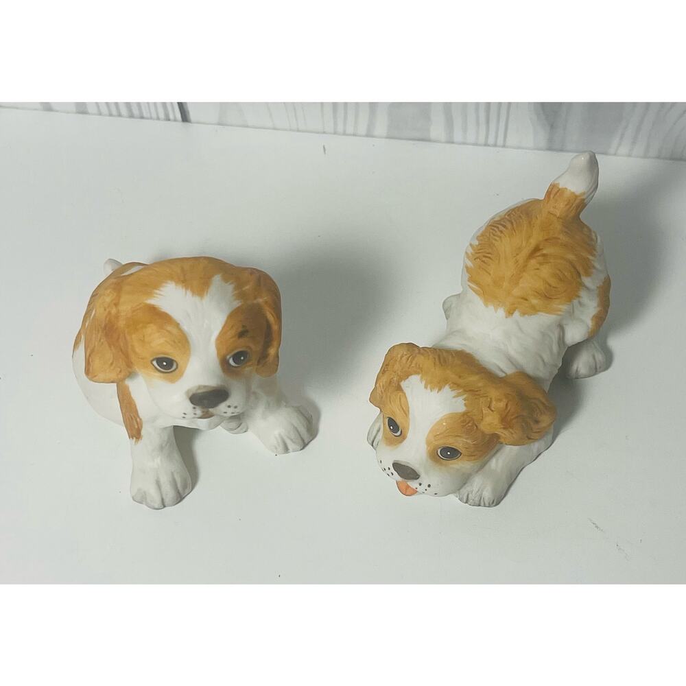 Vintage Homco #1407 Spaniel Puppy Dog Figurines- set of 2 - Excellent Condition